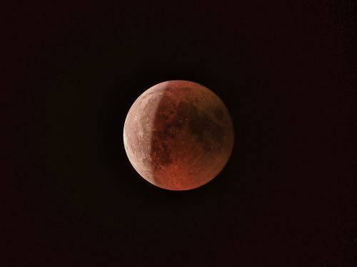 Eclisse di Luna in HDR